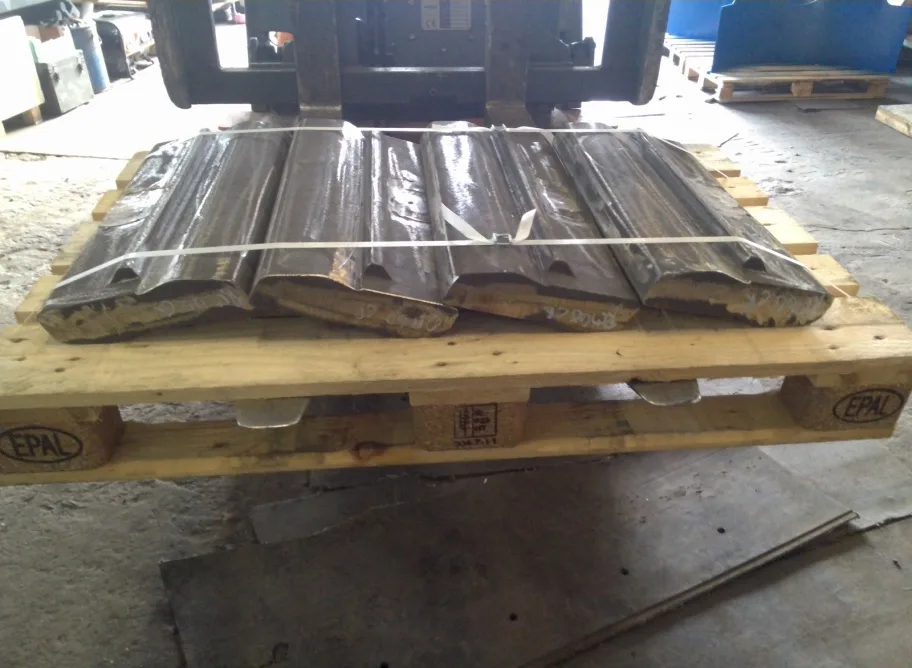 HSI Parts   Blow Bars, Impact Plates, Wear Plates - Melco Precisions