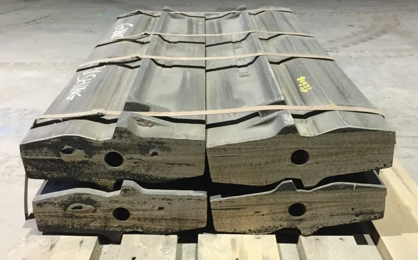Manganese steel shredder hammer for end-of-life vehicle shredding